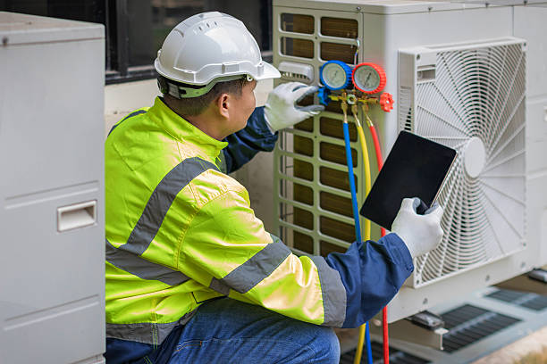 Professional Hvac technician working in Sturbridge, MA